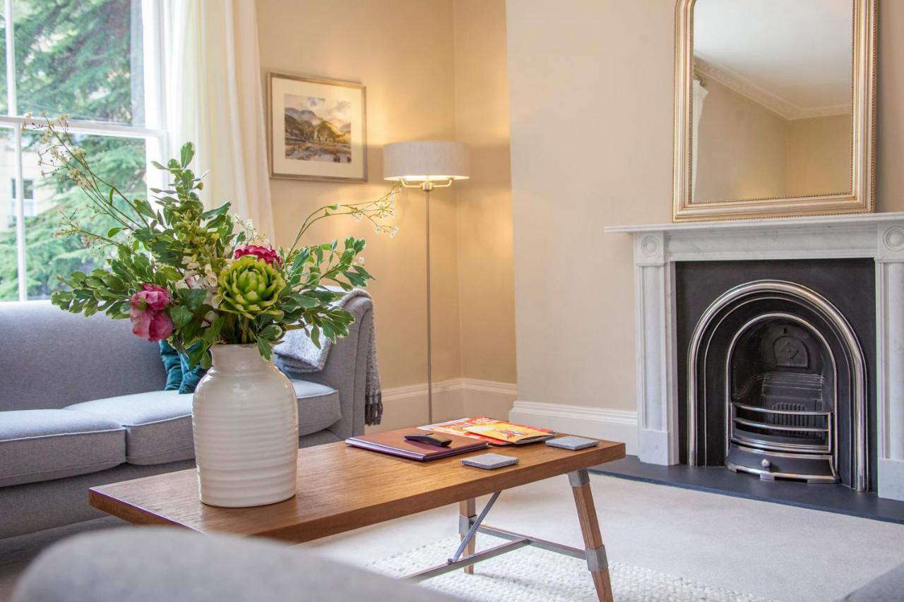 City View - 11 Southcot Place Bath Extérieur photo
